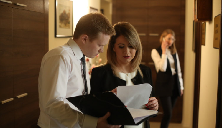 Codzienne życie w kancelarii